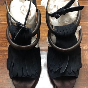 L.A.M.B Gwen Stefani 5” Leather Heels Size 10m